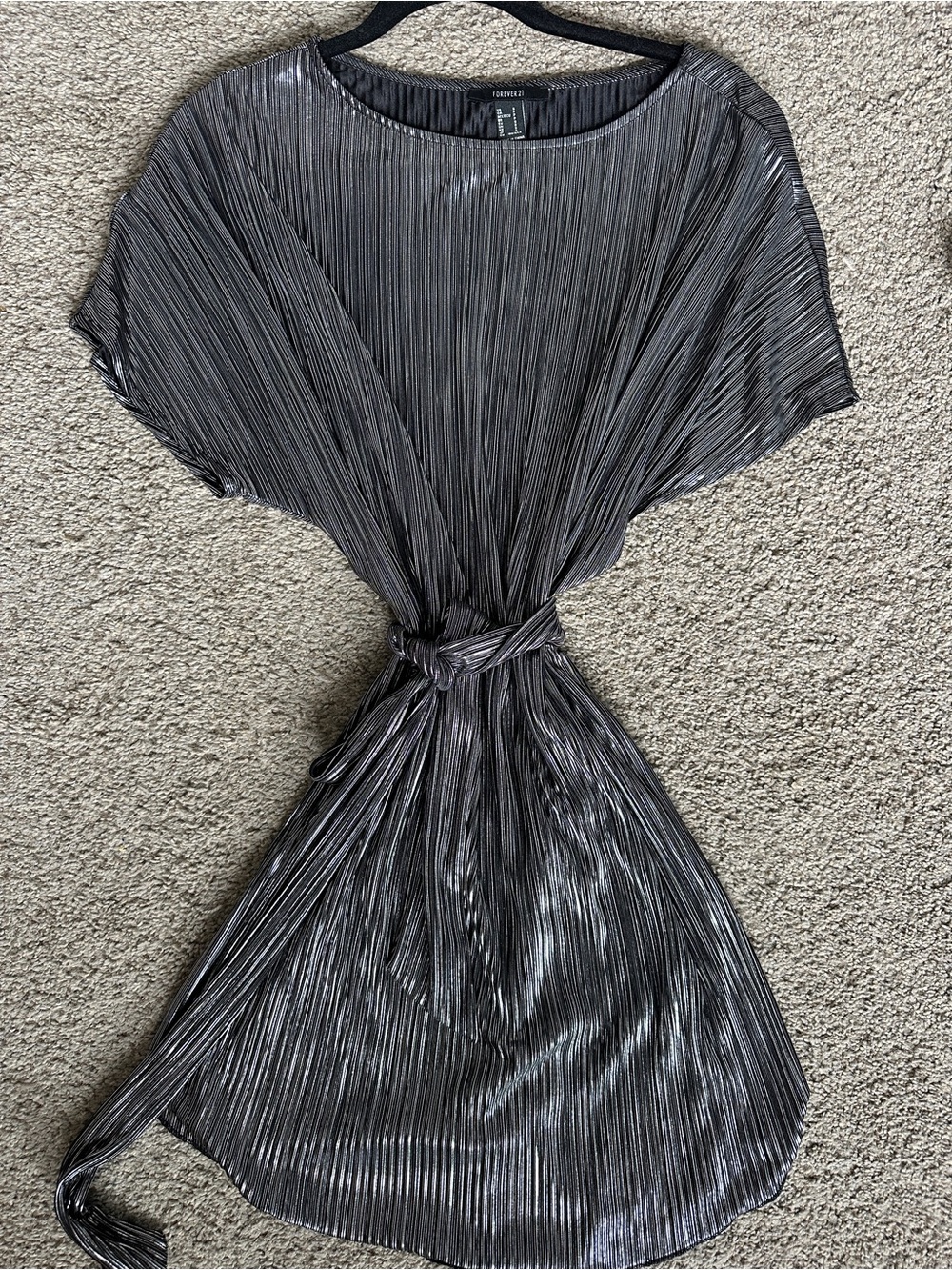 Forever 21 Silver and Black Metallic Pleated Mini Dress